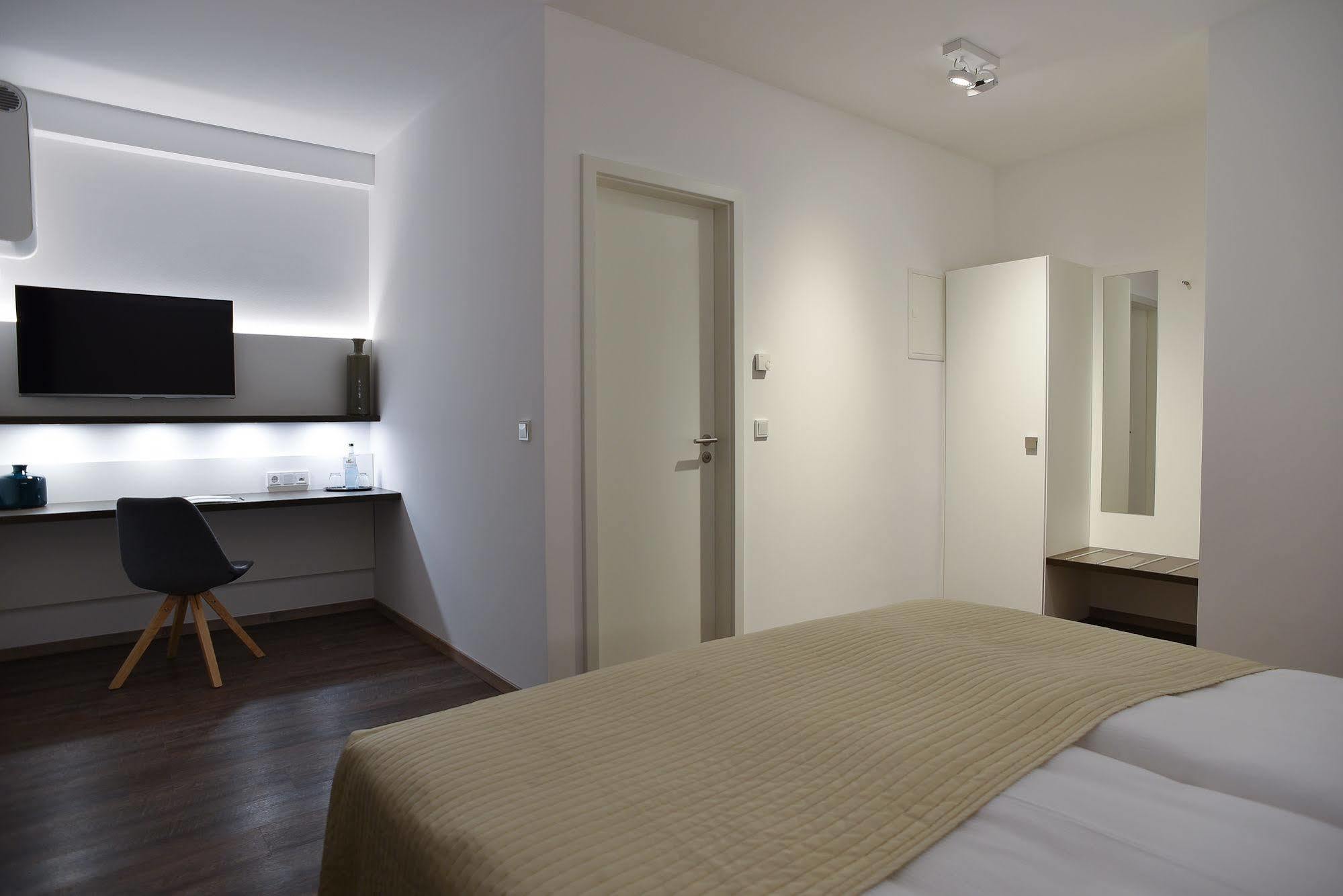 Guesthouse Lichtenau Nussloch Ngoại thất bức ảnh